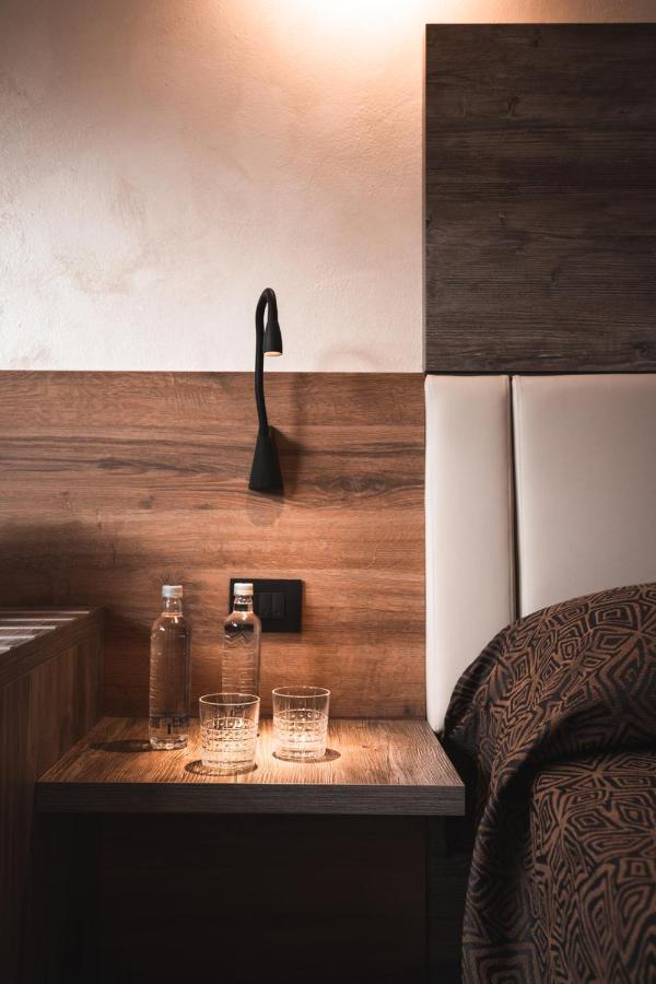 Hotel Ciclamino Пиетрамурата Екстериор снимка