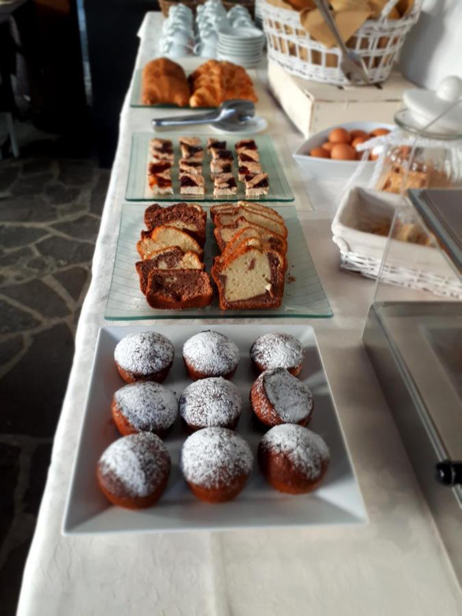 Hotel Ciclamino Пиетрамурата Екстериор снимка