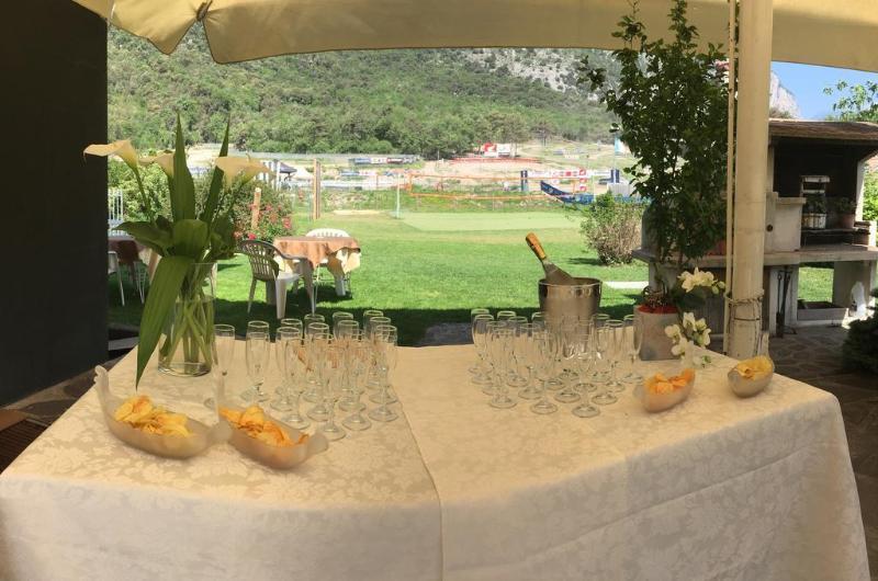 Hotel Ciclamino Пиетрамурата Екстериор снимка