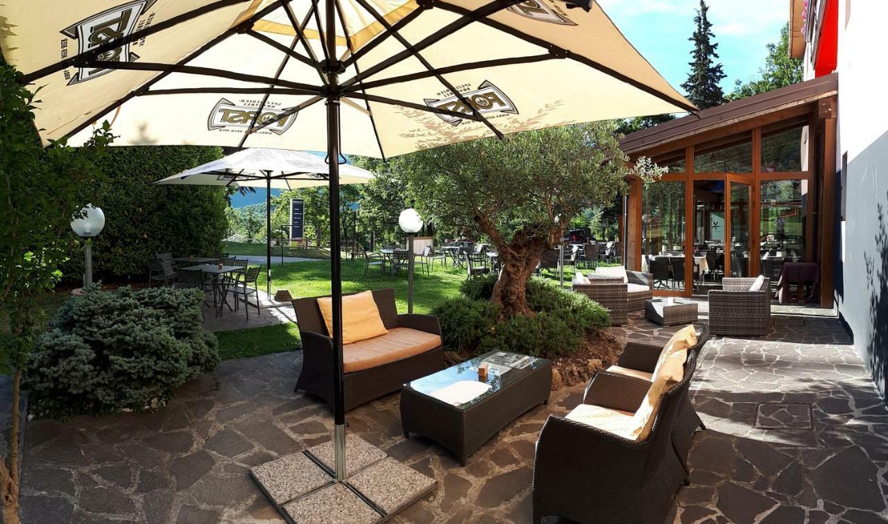 Hotel Ciclamino Пиетрамурата Екстериор снимка